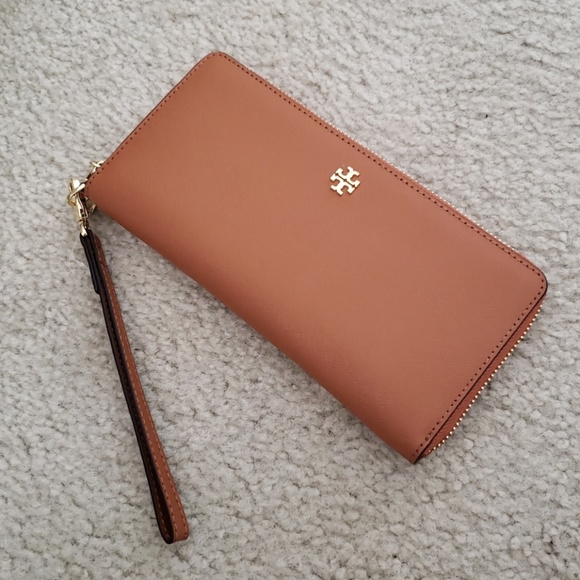 Tory Burch Handbags - 🦋NEW! TORY BURCH continental wallett